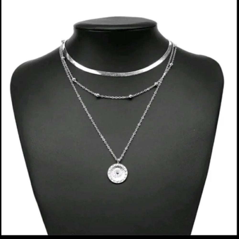 Multilayer blade boho silver Clavicle Necklace - Picture 2 of 3